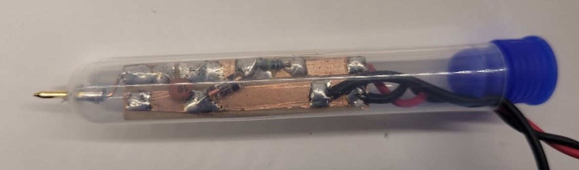 Detail of the RF probe’s single-sided PCB